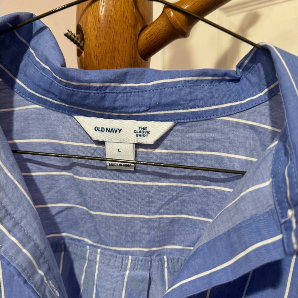 nwt button down blouse - Picture 3 of 5
